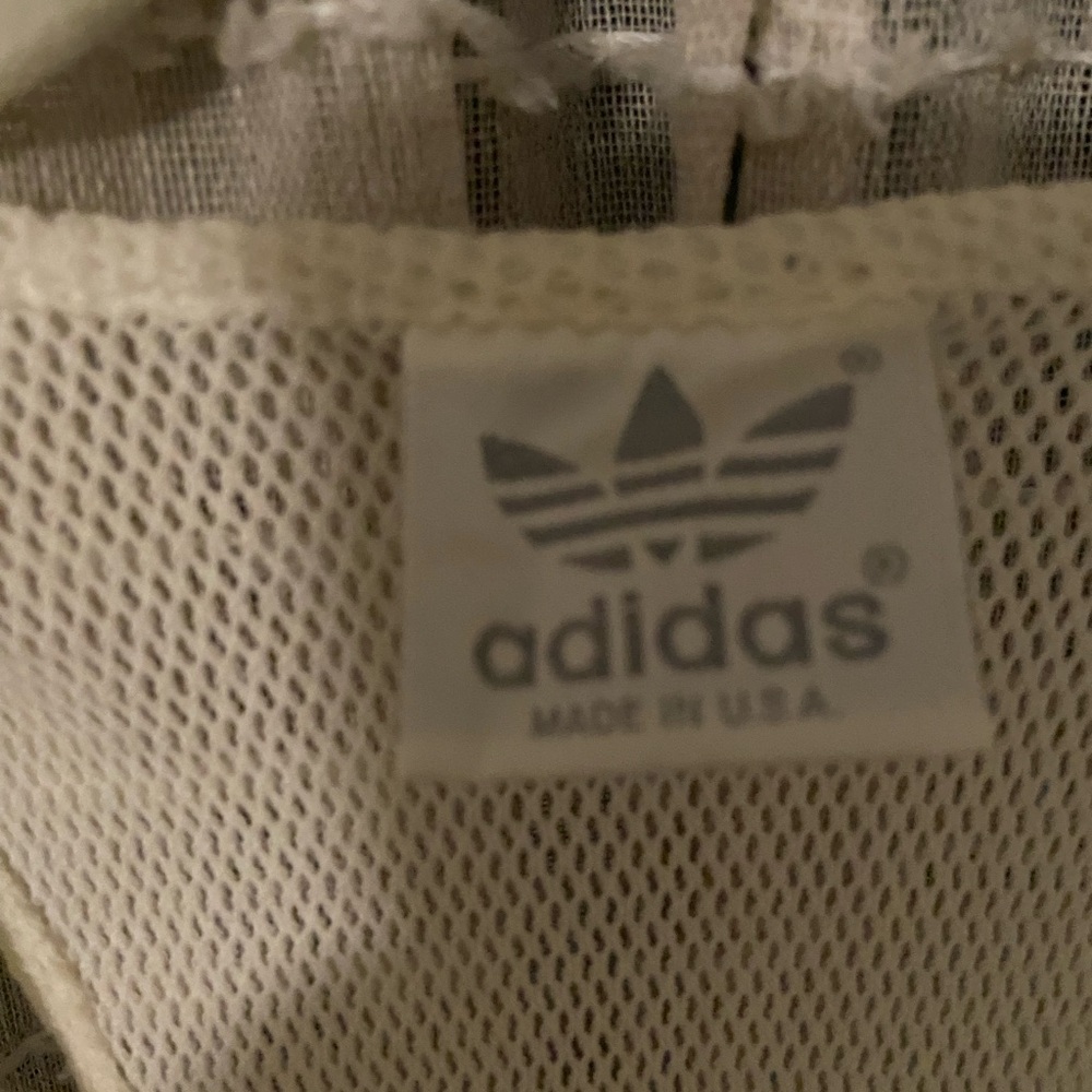 Super cool vintage Adidas tank - Picture 3 of 5